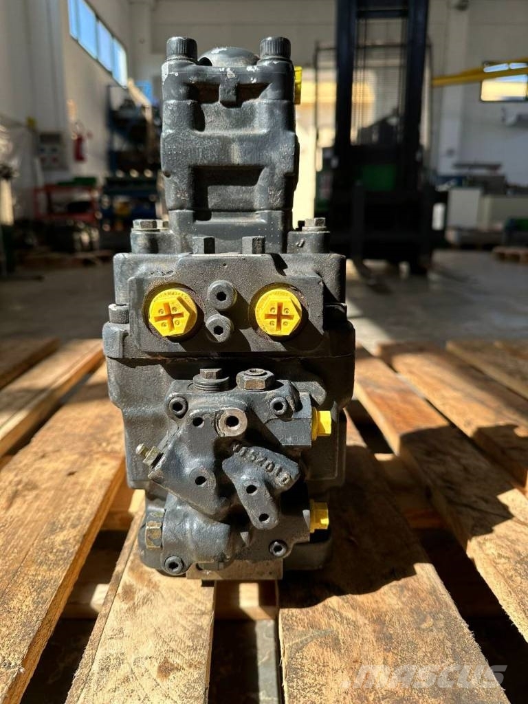 Komatsu PC 30 MR-1 油圧機