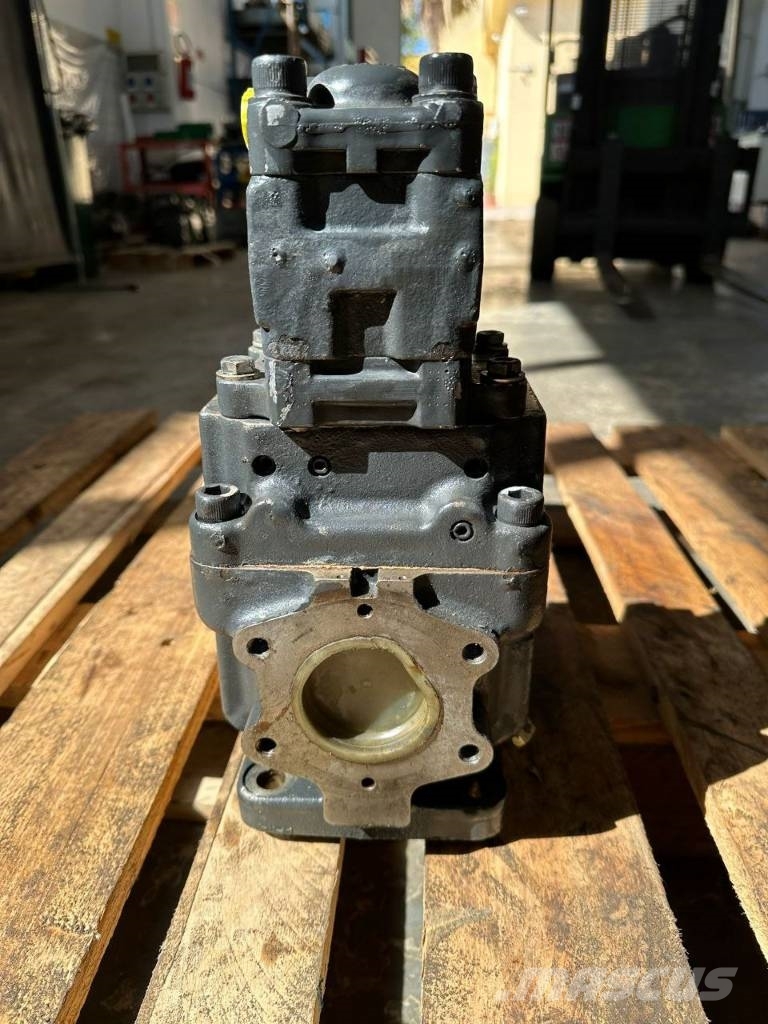 Komatsu PC 30 MR-1 油圧機