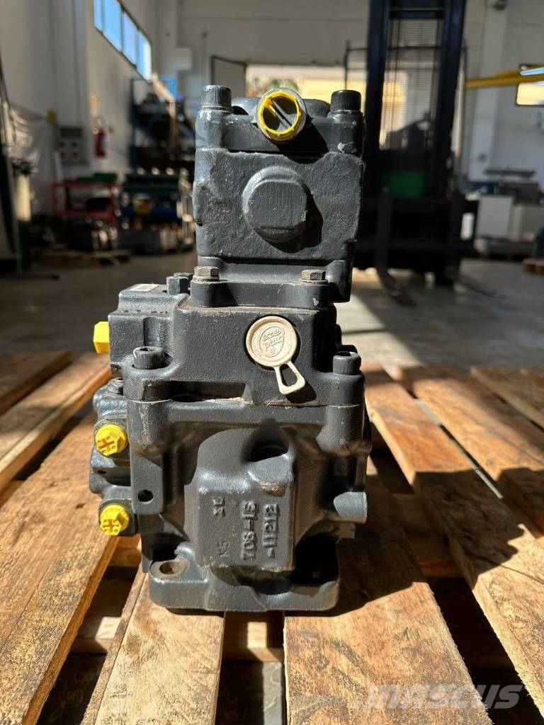 Komatsu PC 30 MR-1 油圧機