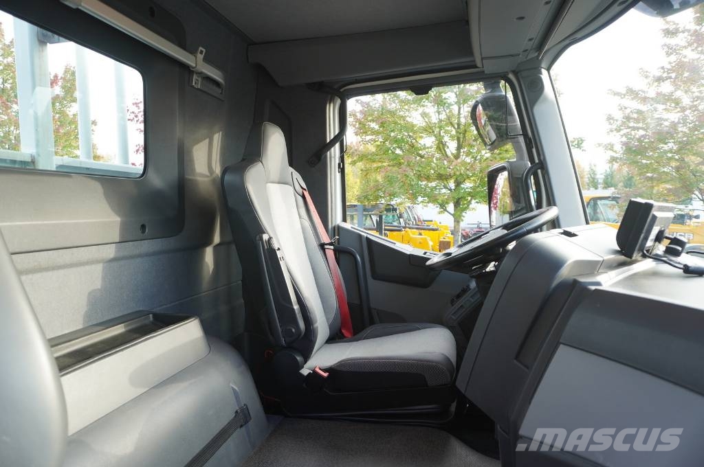 Renault C380 Comfort 6x4 / Atlas 172.3E crane / Range 12.3 Автомобильные краны