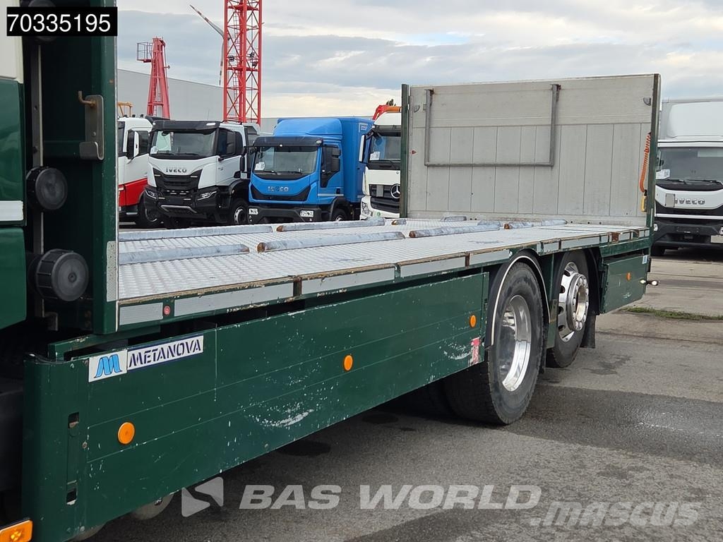 Volvo FM 460 6X2 700cm platform Lift+steering axle Retar شاحنات مسطحة/مفصلية الجوانب