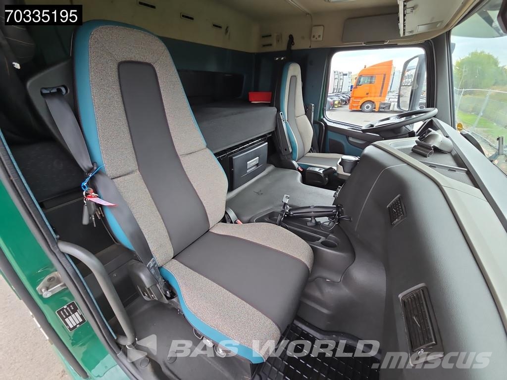 Volvo FM 460 6X2 700cm platform Lift+steering axle Retar Flatbed/Dropside trucks