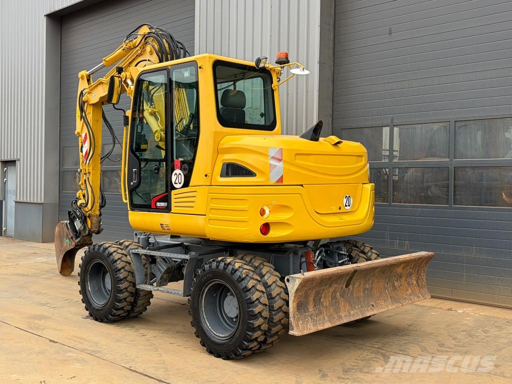 Takeuchi TB295W-1 Midi excavators  7t - 12t