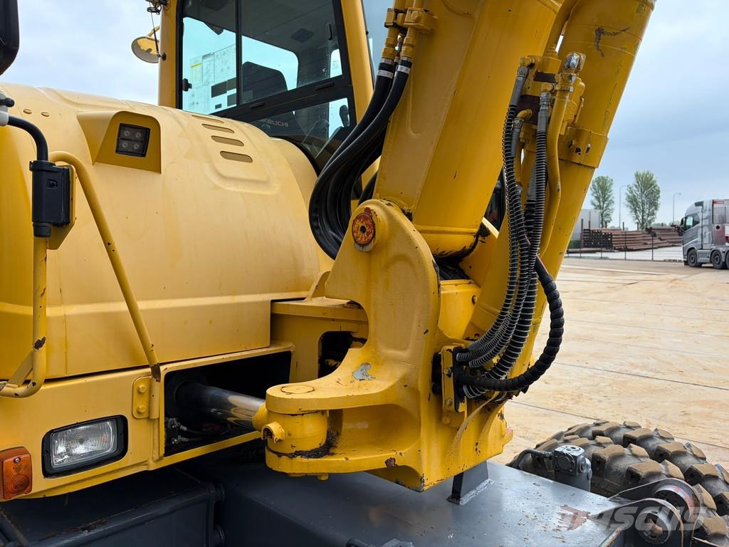 Takeuchi TB295W-1 Midi excavators  7t - 12t