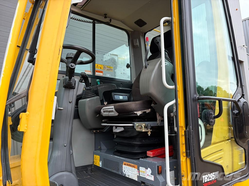 Takeuchi TB295W-1 Midi excavators  7t - 12t