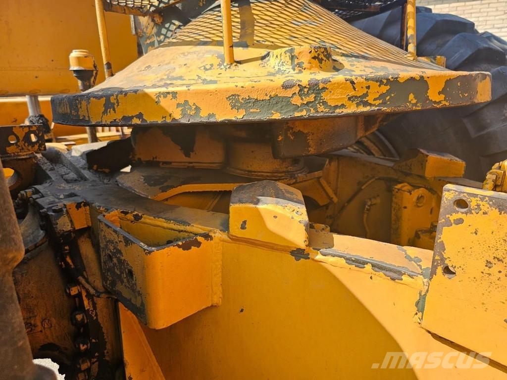 CAT 830 MB ** Very nice condition! ** Frezen