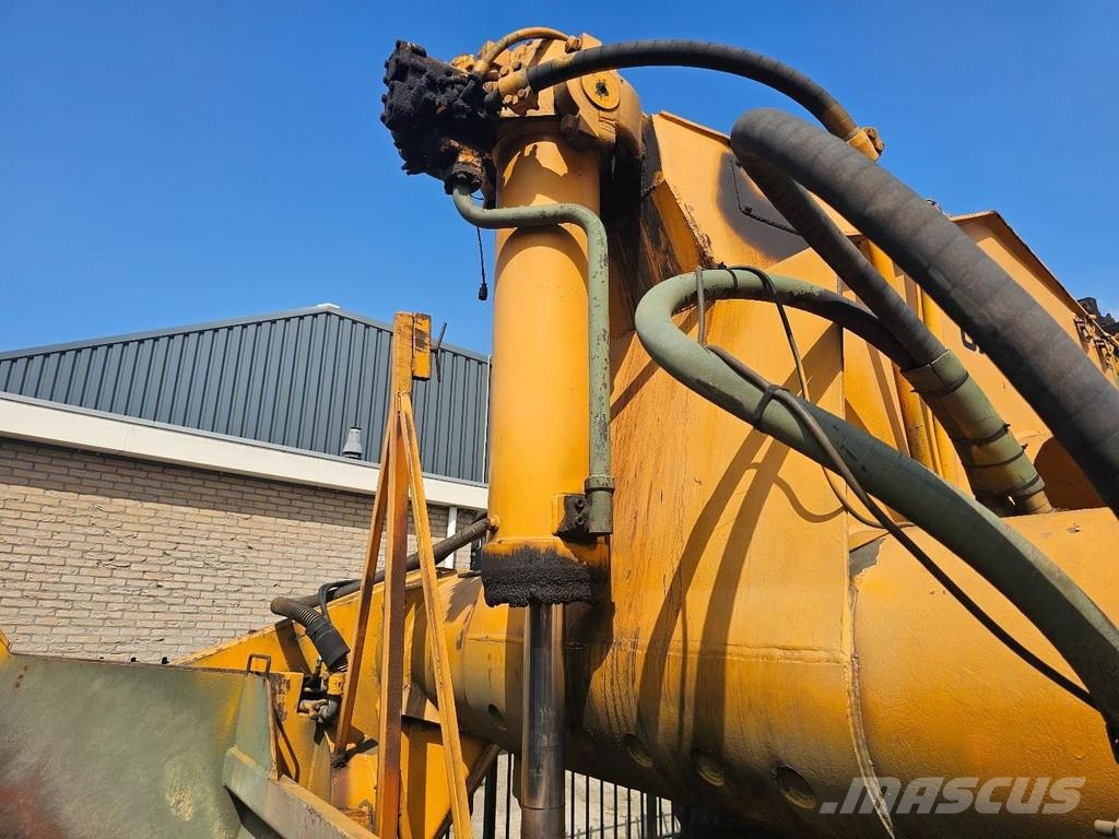 CAT 830 MB ** Very nice condition! ** Frezen