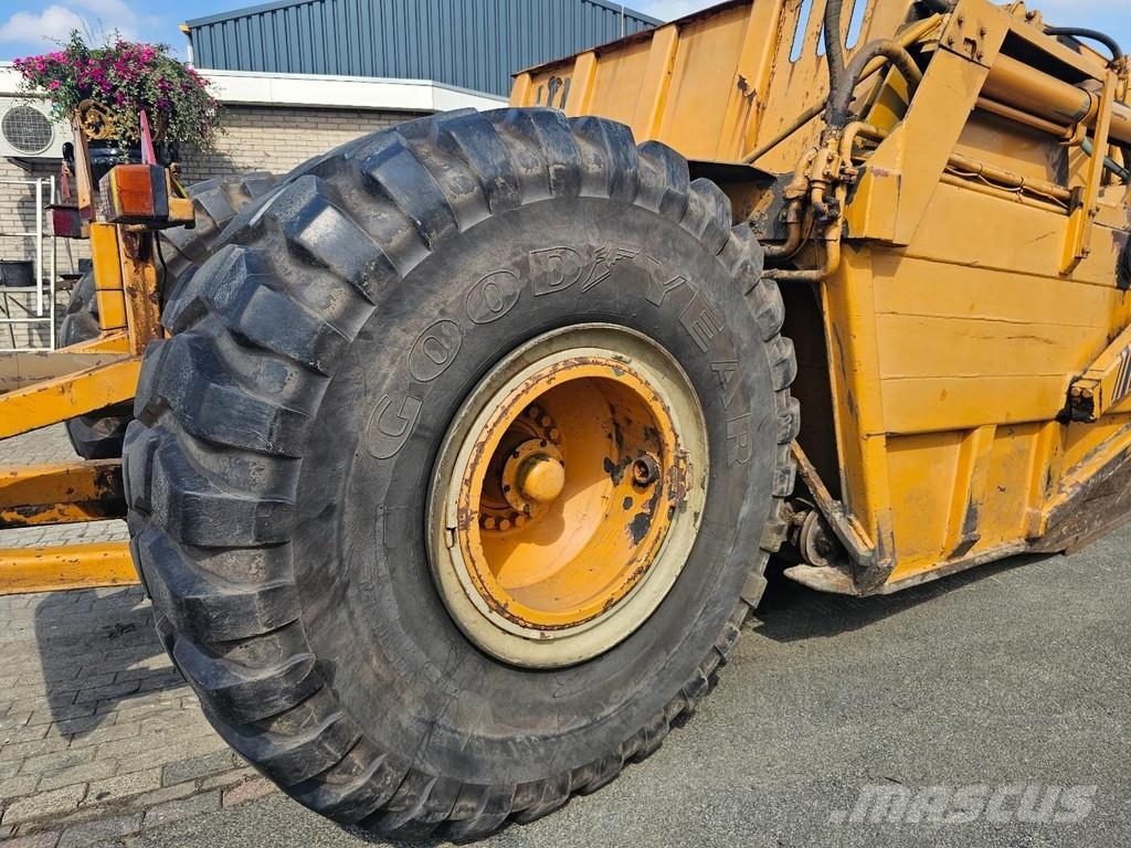 CAT 830 MB ** Very nice condition! ** Frezen