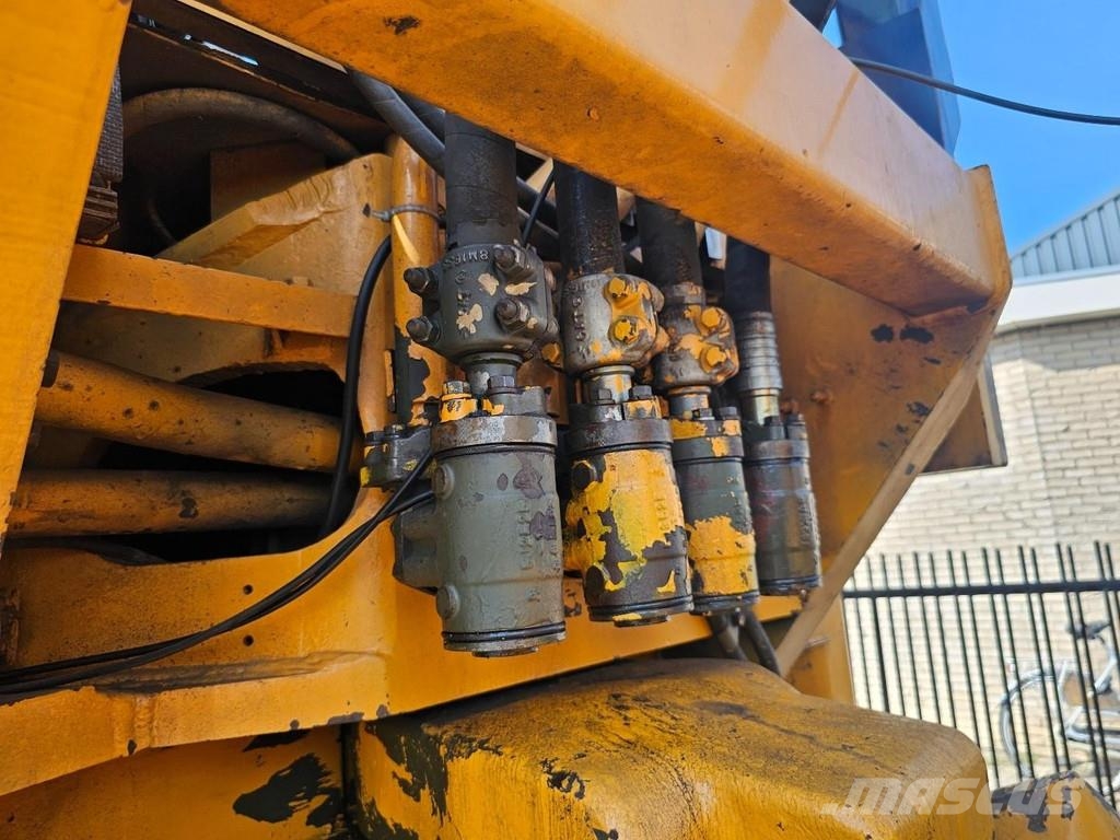 CAT 830 MB ** Very nice condition! ** Frezen