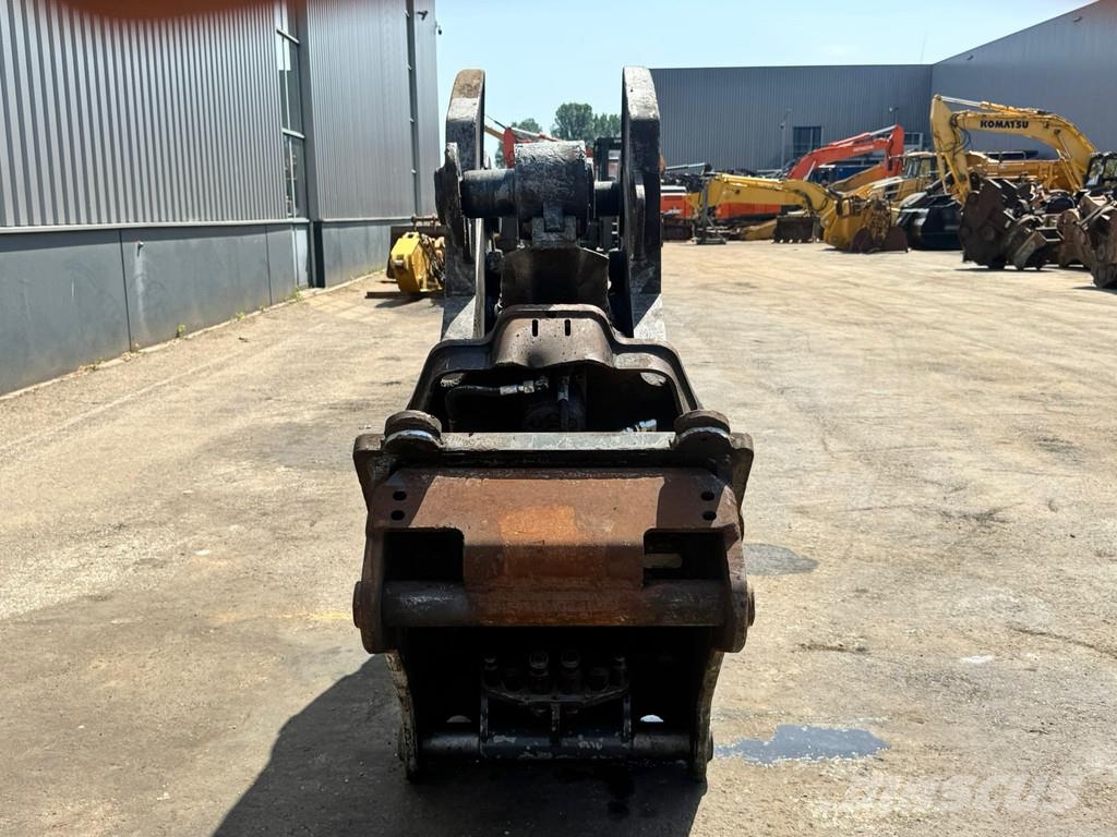 CAT Demolition shear MP20 / VT40 Hidraulične škare