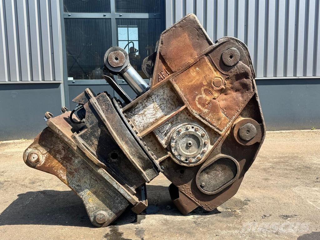 CAT Demolition shear MP20 / VT40 Hidraulične škare