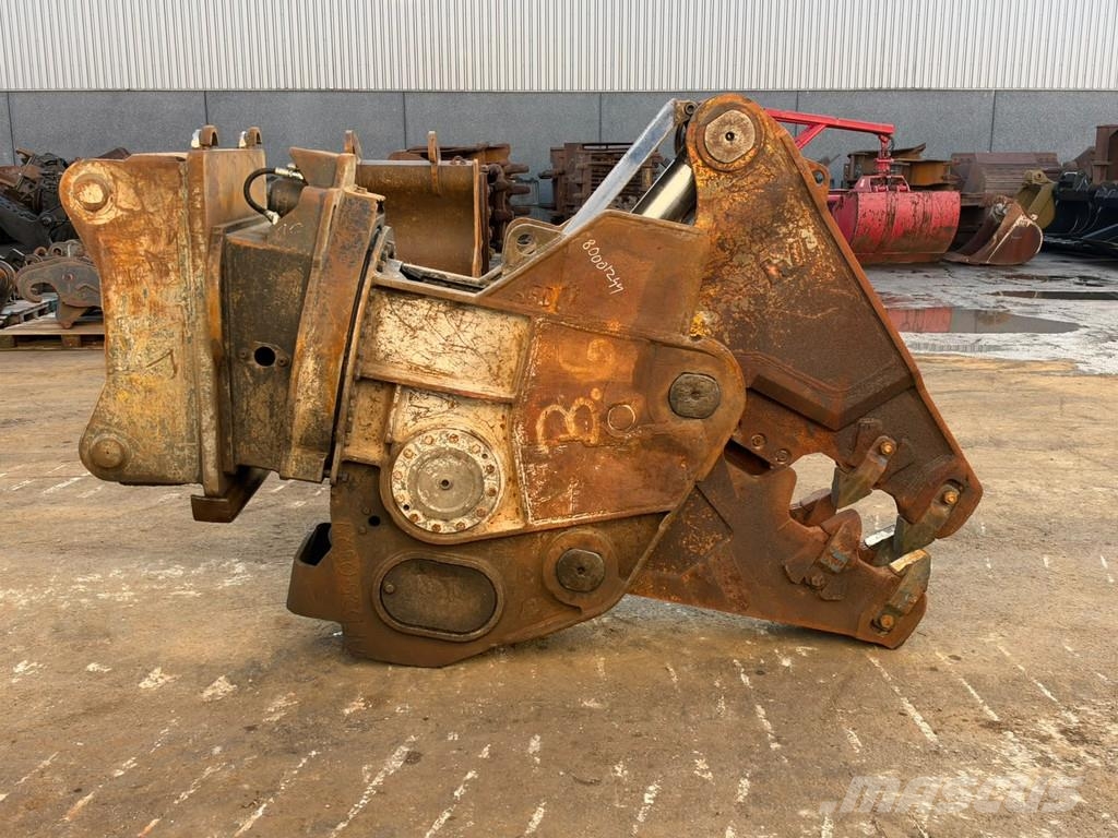 CAT Demolition shear MP20 / VT40 Shears