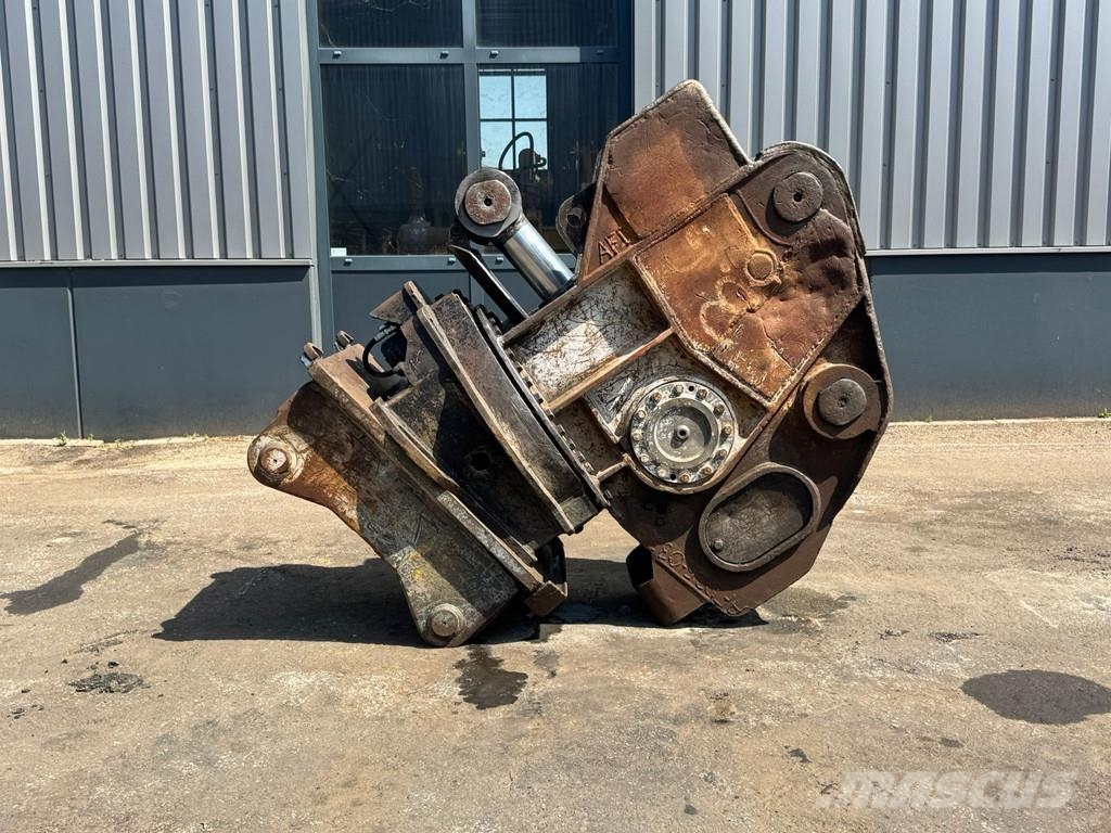 CAT Demolition shear MP20 / VT40 Hidraulične škare