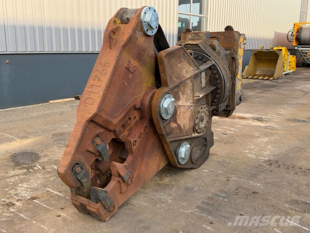 CAT Demolition shear MP20 / VT40 Shears