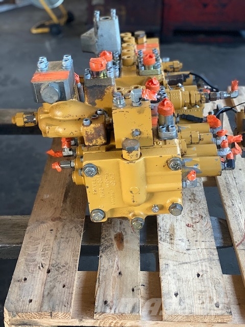 CAT 325/330 C/D COMPLET HYDRAULIC PARTS Гідравліка