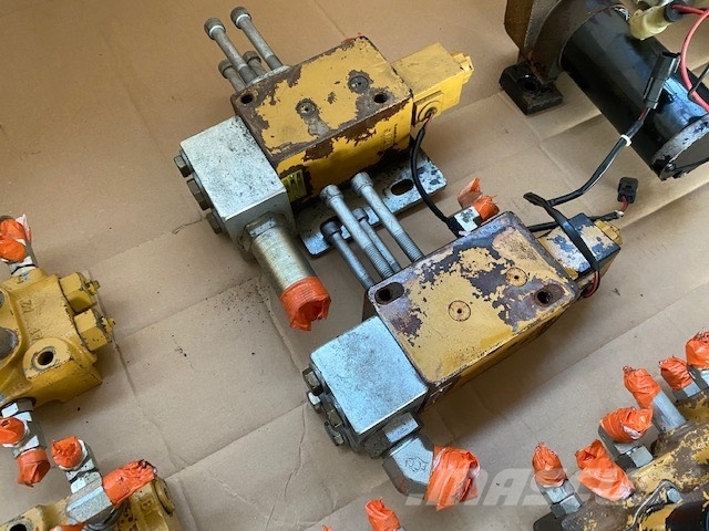 CAT 325/330 C/D COMPLET HYDRAULIC PARTS Гідравліка