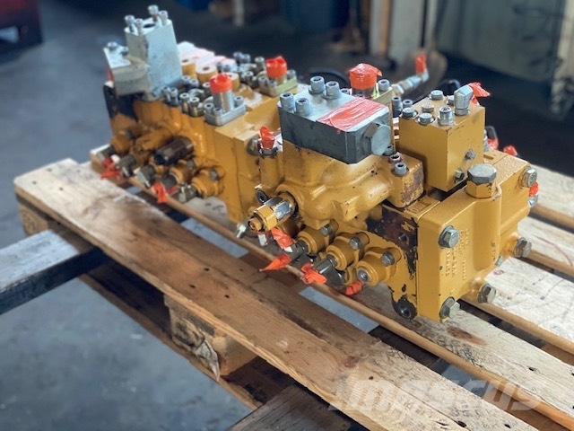 CAT 325/330 C/D COMPLET HYDRAULIC PARTS Гідравліка
