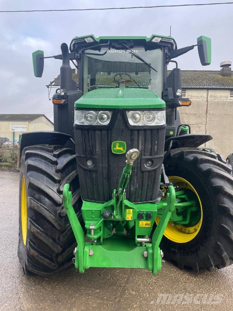 John Deere 7R 250 الجرارات