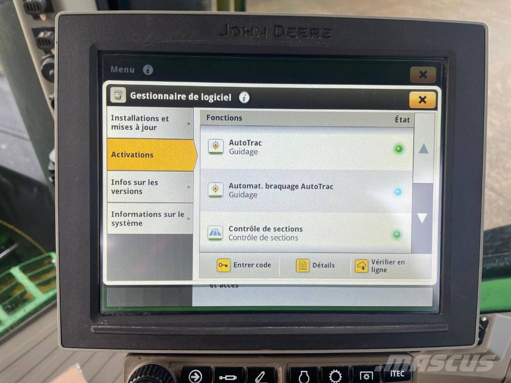 John Deere 7R 250 الجرارات
