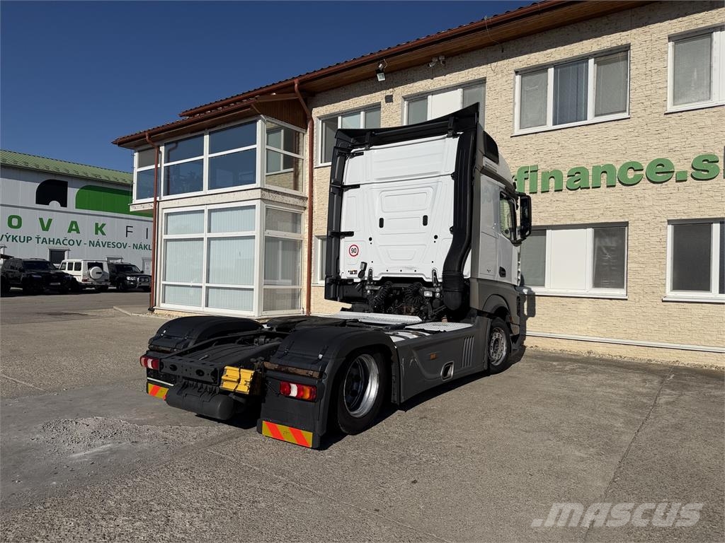 Mercedes-Benz Actros VIN 168 Седельные тягачи