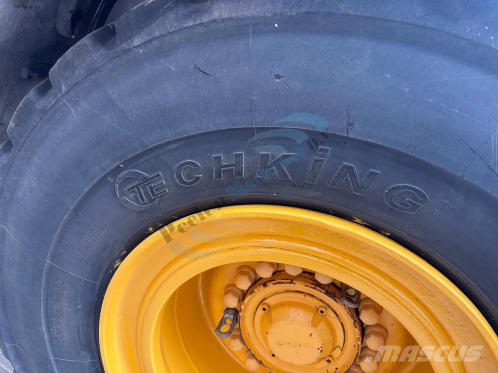 Volvo L 90 F Tekerlekli yükleyiciler