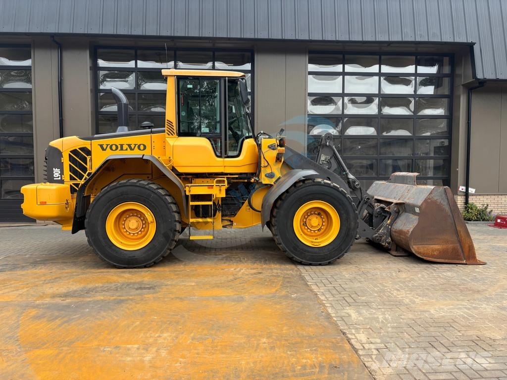 Volvo L 90 F Tekerlekli yükleyiciler