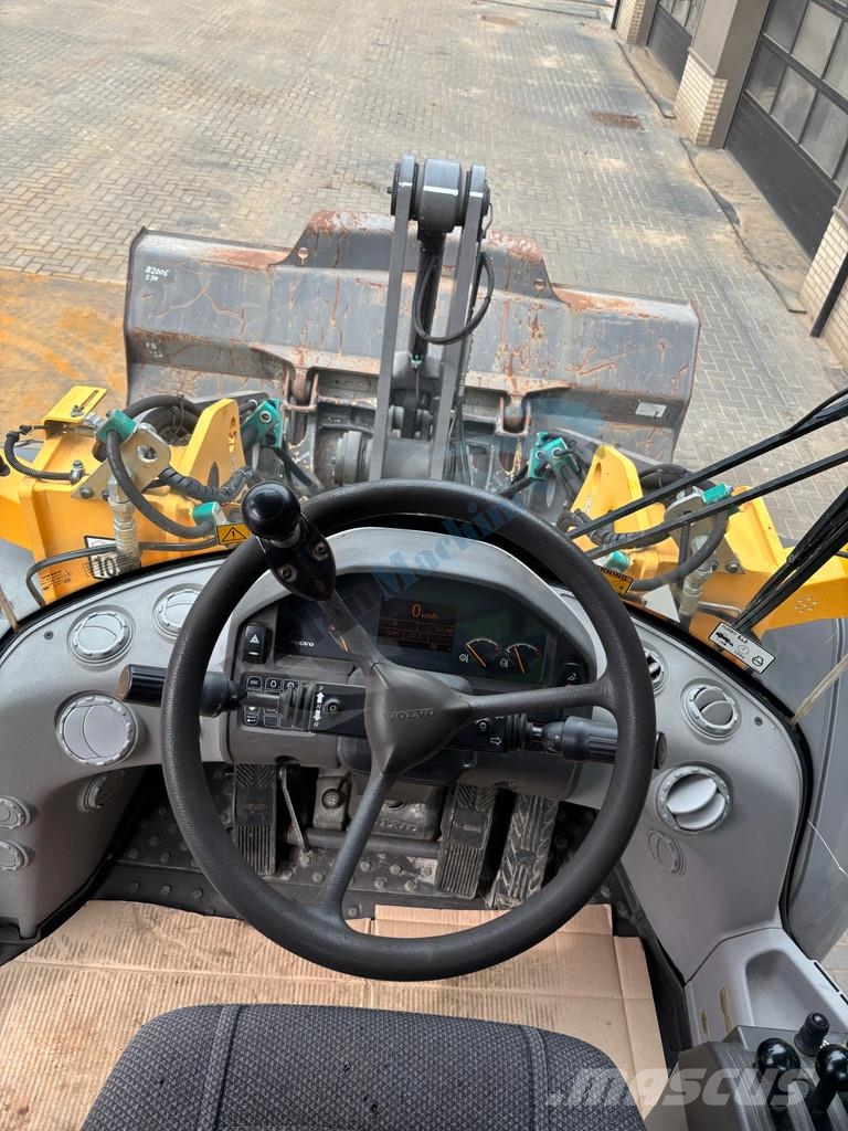 Volvo L 90 F Tekerlekli yükleyiciler