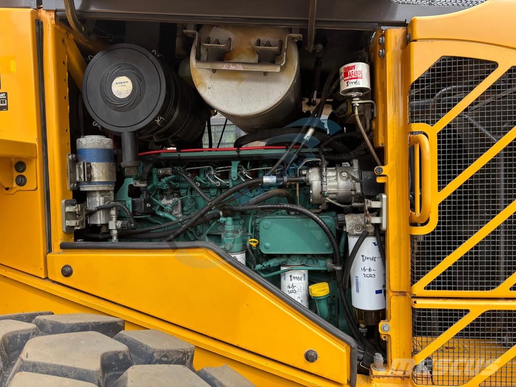 Volvo L 90 F Tekerlekli yükleyiciler