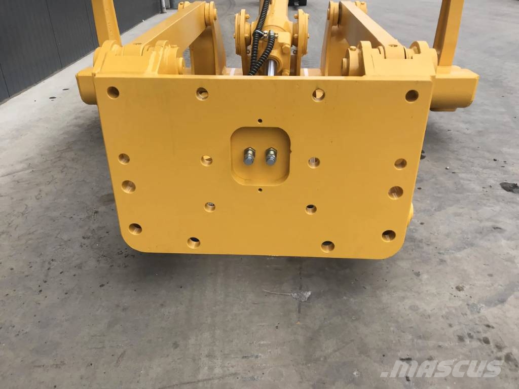 Komatsu D65 Aufreisser