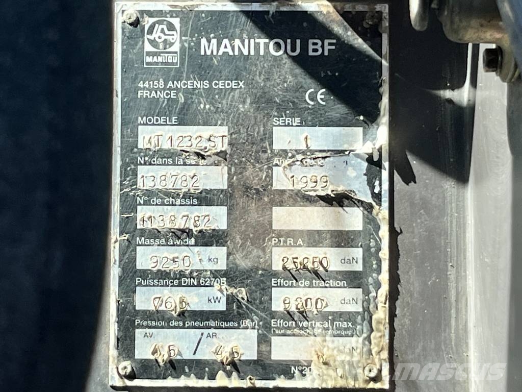 Manitou MT1232ST V-2632 EO 伸縮臂操作車