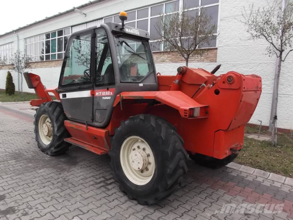 Manitou MT1232ST V-2632 EO 伸縮臂操作車