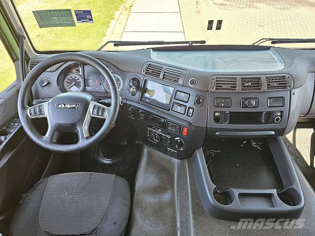 DAF CF 450 FAS Hákový nosič kontejnerů