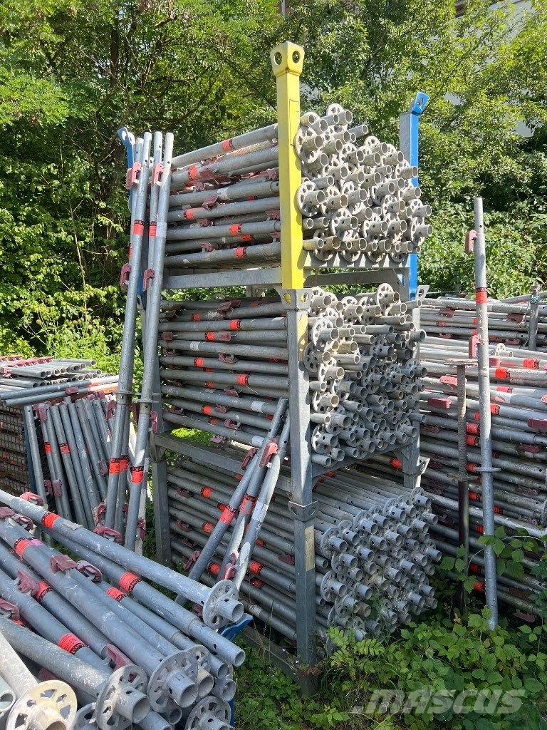 Layher Gerüst Gebraucht Blitz / Allround / AGS معدات سقالات
