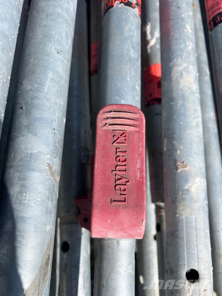Layher Gerüst Gebraucht Blitz / Allround / AGS معدات سقالات