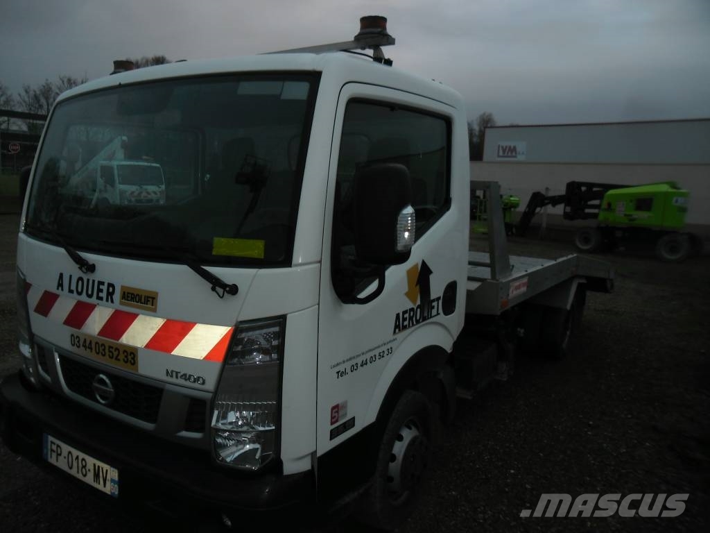 Nissan 35.15 Camiones portavehículos