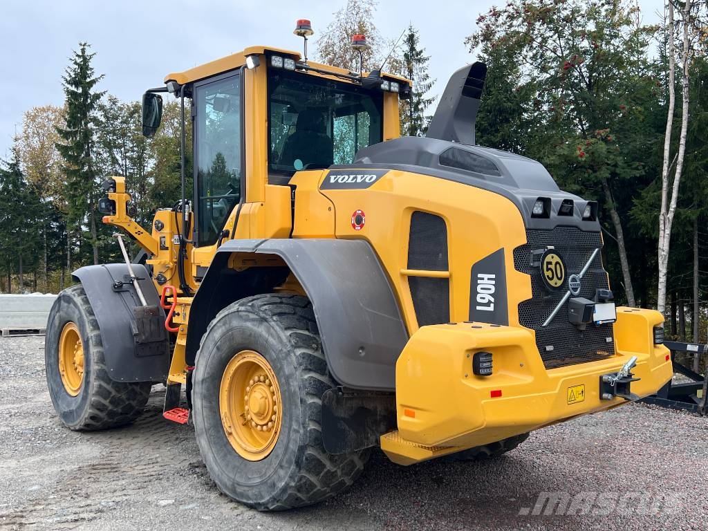 Volvo L90H 2025 4spak 1196 timmar Rataslaadurid
