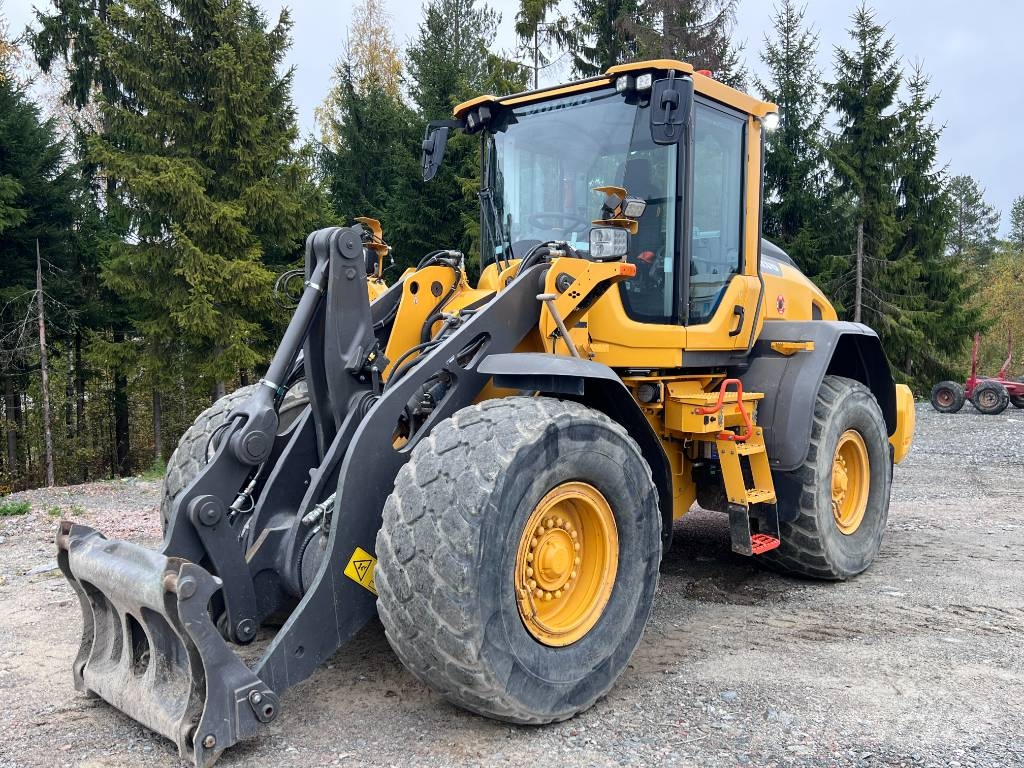 Volvo L90H 2025 4spak 1196 timmar Rataslaadurid