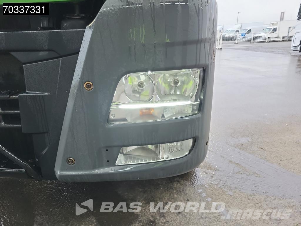 MAN TGX 18.460 4X4 XLX Hydrodrive Big-Axle APK 06-2027 Tahače