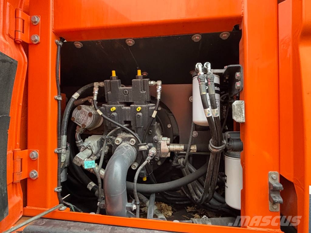 Doosan DX170W-5 Ratasekskavaatorid