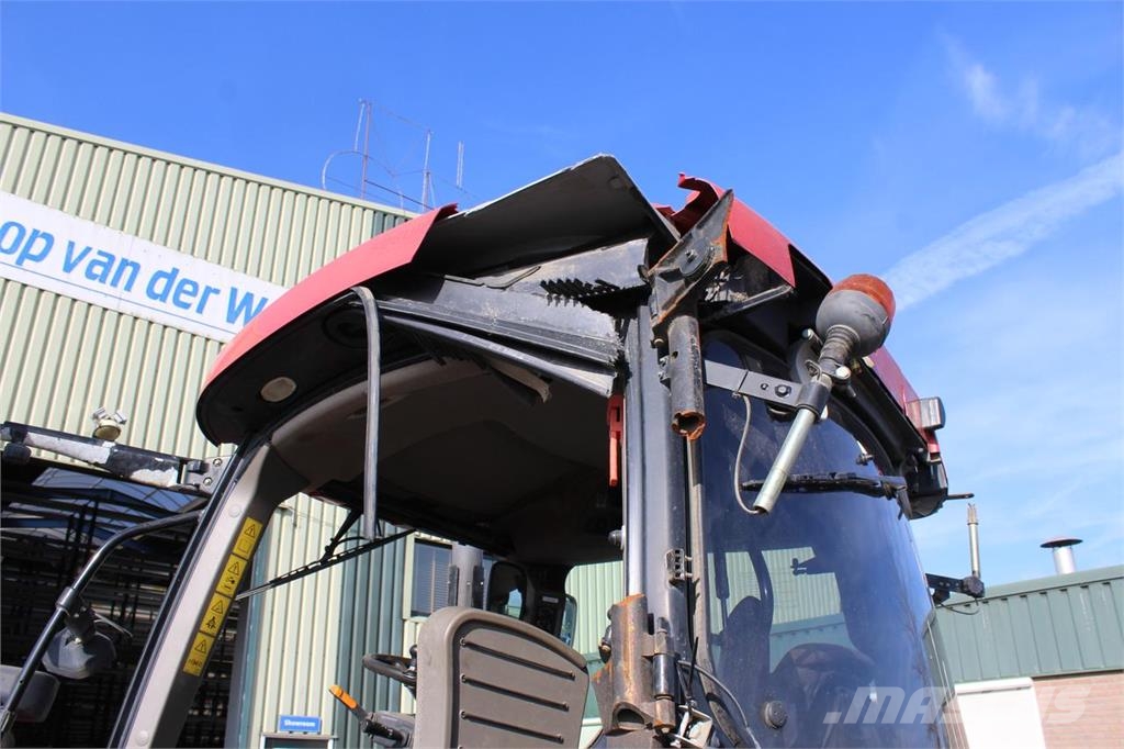 Case IH Maxxum 130 CVX Tractors