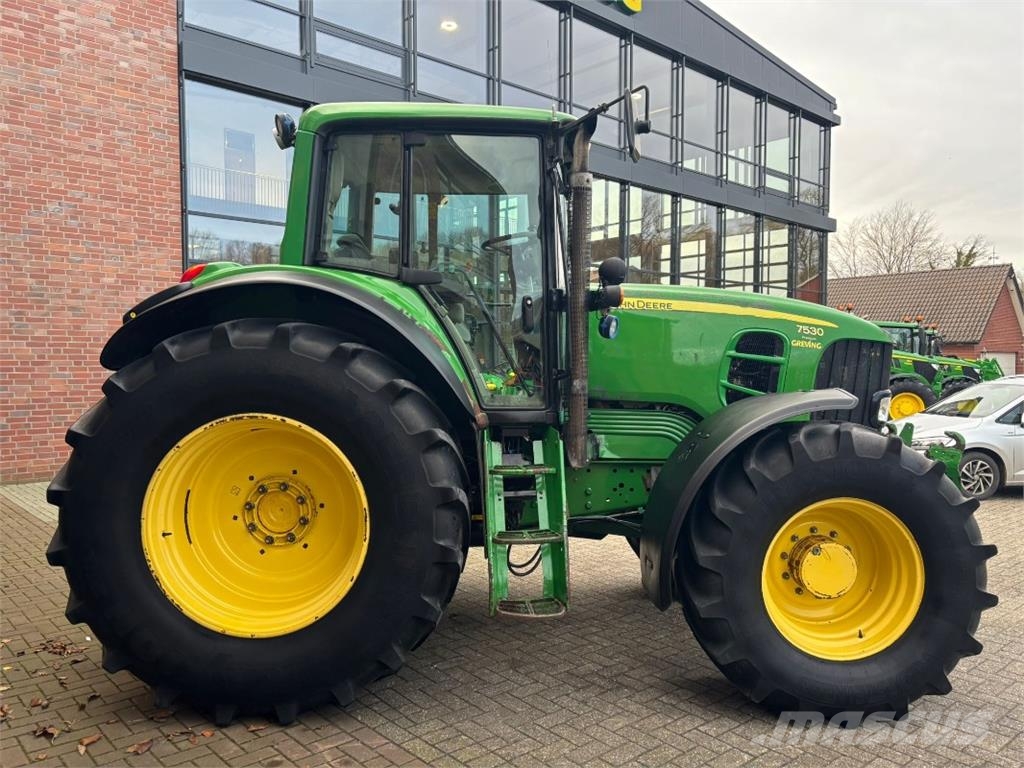 John Deere 7530 曳引機