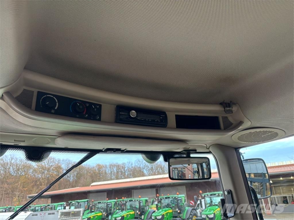 John Deere 7530 曳引機