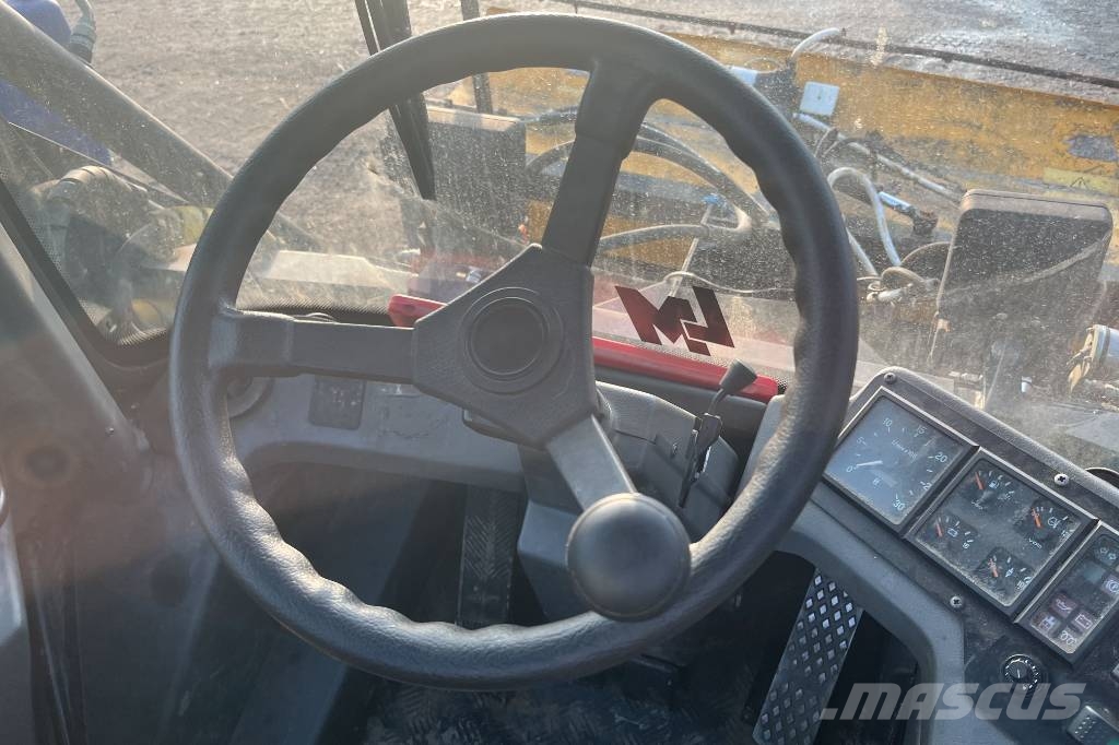 LM Trac 458 Super Redskapsbärare