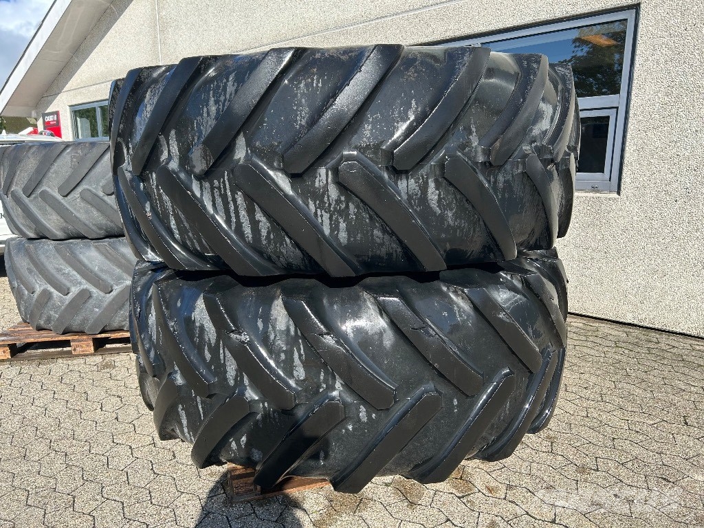 Michelin 710/70-R42 + 600/70-R30 Traktorhjul Reifen