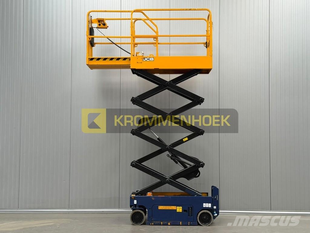 JCB S 1930 E Käärtõstukid