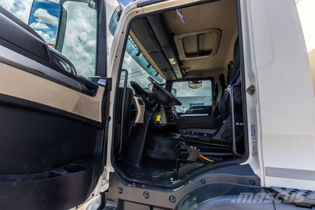 MAN TGM 19.290 BL - HIAB 108/3X Tipper trucks