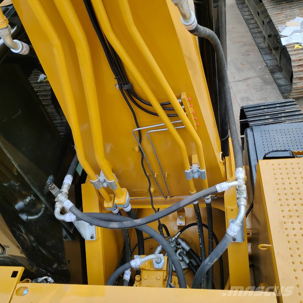 CAT 330D2 履带挖掘机