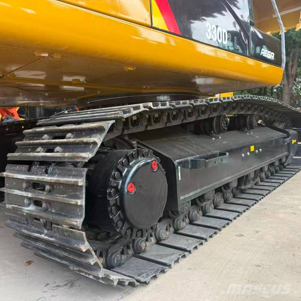 CAT 330D2 履带挖掘机