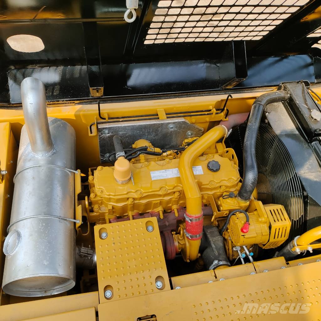 CAT 330D2 履带挖掘机
