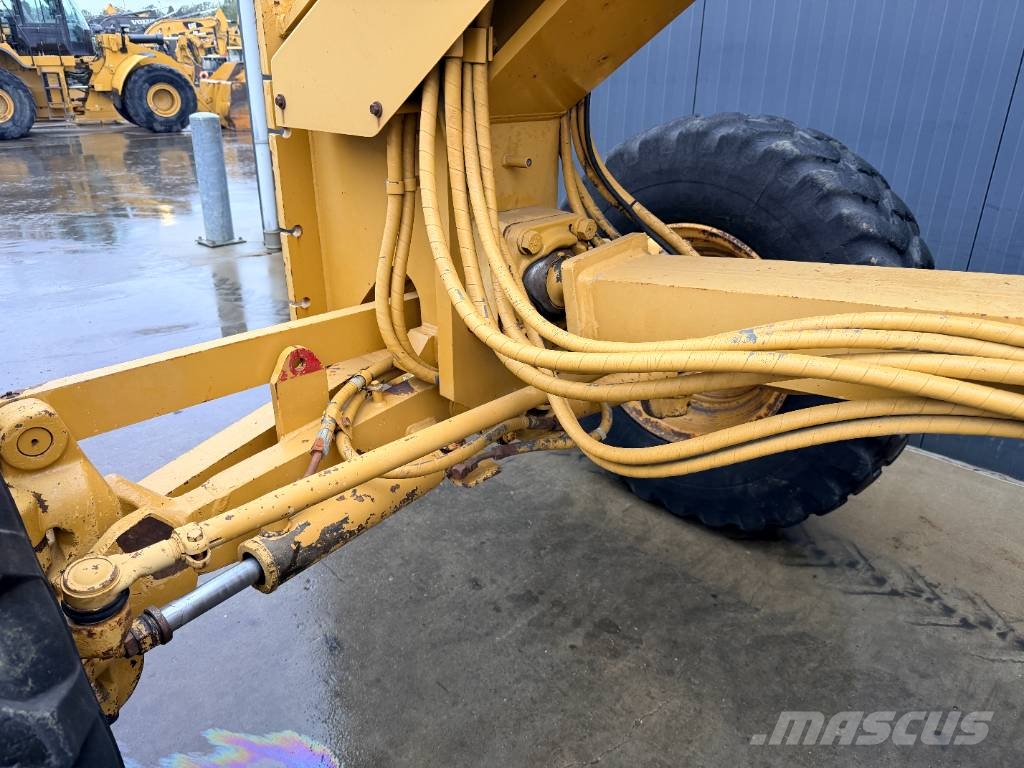 CAT 120H - CE معدات تمهيد الطرق